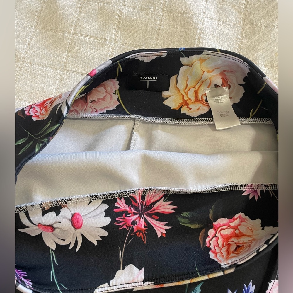 Tahari floral midi Skirt - Picture 3 of 8